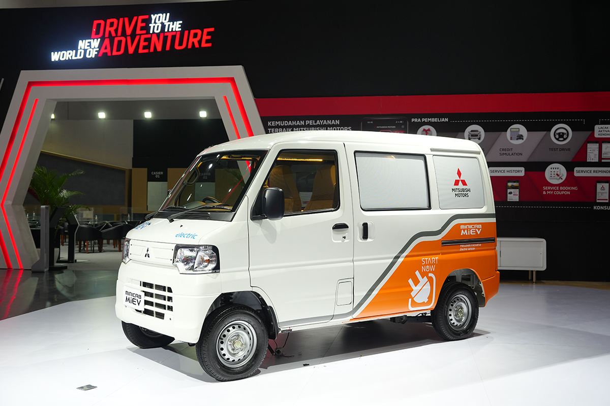 Mitsubishi Minicab MiEV: Mobil Listrik Mungil yang Cuma Bisa Kamu Lihat di Jepang